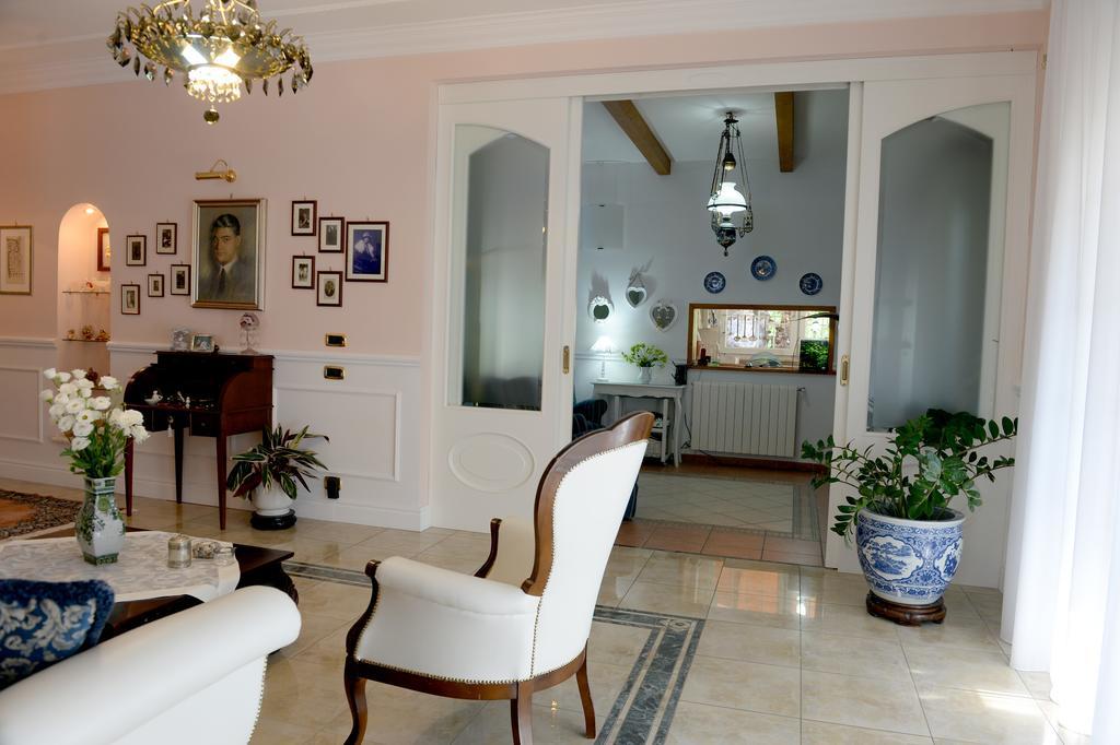 Il Giardino Delle Jacaranda Bed & Breakfast Талсано Екстериор снимка