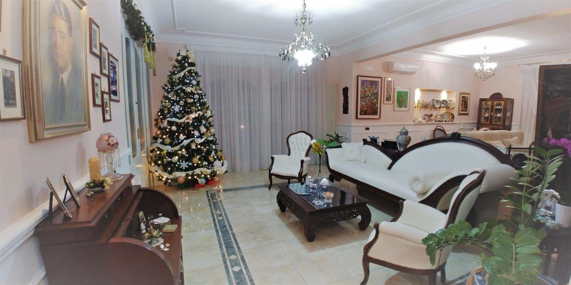 Il Giardino Delle Jacaranda Bed & Breakfast Талсано Екстериор снимка